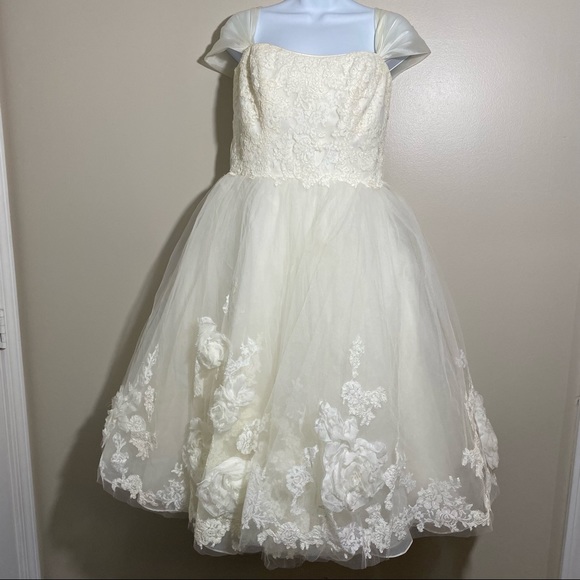 Sottero and Midgley Short Ivory Wedding Dress Size 12 Bride Bridal Gown - Picture 2 of 16